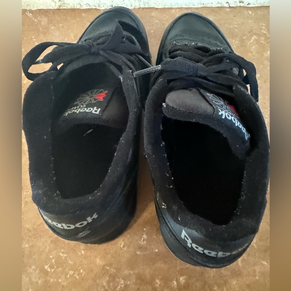 Reebok classic black leather sneakers - Picture 4 of 12